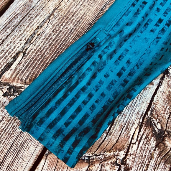 UnderArmour Teal Yoga Pants leggings with pocket - Picture 4 of 12